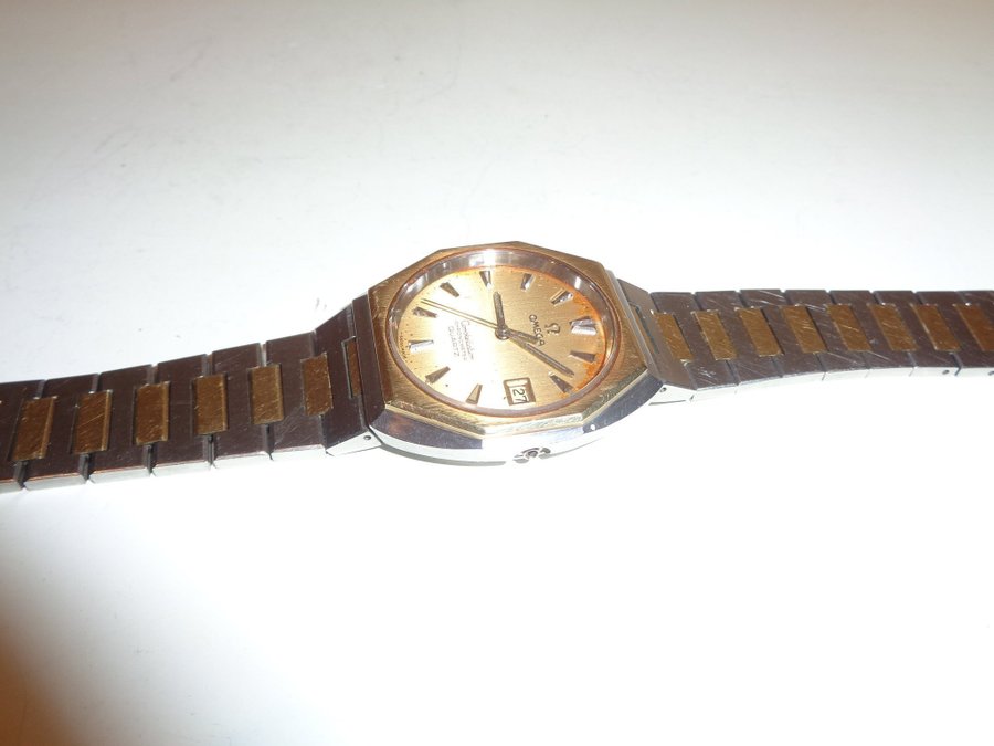 OMEGA - Constellation quartz renovering objekt