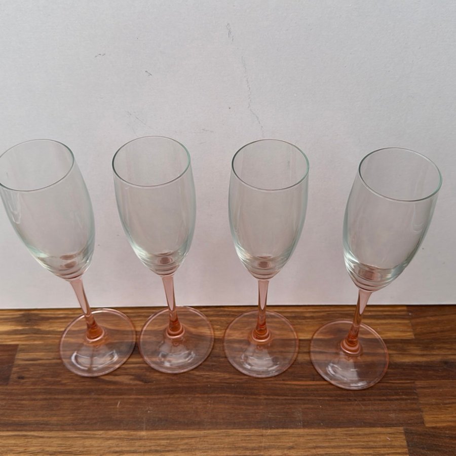 4 Luminarc champagne glass France Pink Blush rosa fot glas retro vintage
