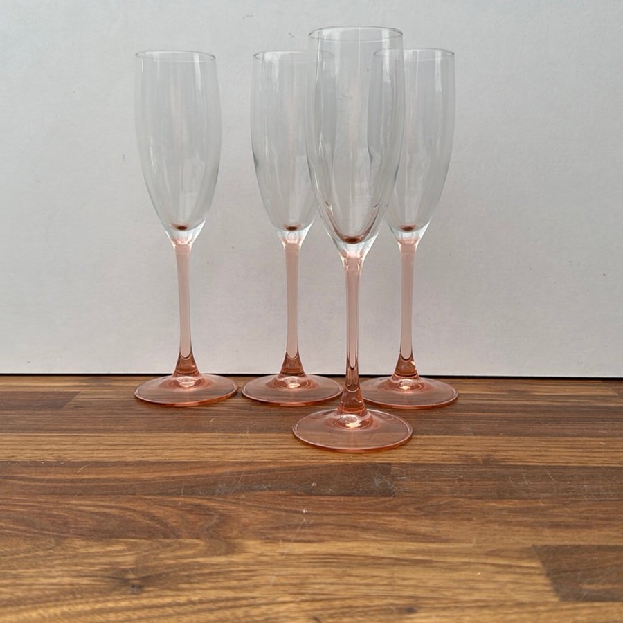 4 Luminarc champagne glass France Pink Blush rosa fot glas retro vintage
