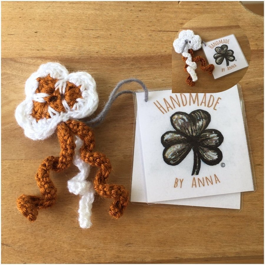 HANDMADE BY ANNA 4-pack Virkade Kattleksaker • MINI • Vit/Brun • Nya!