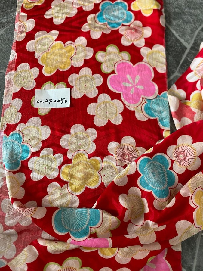 Retro 6st (5st olika mönster)äkta Kimono tyger/stuvbitar ca 23x24~ca 34x280