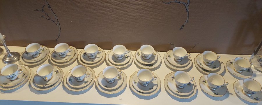 Vacker kaffeservis gammeldags Viol Hackefors 40delar retro