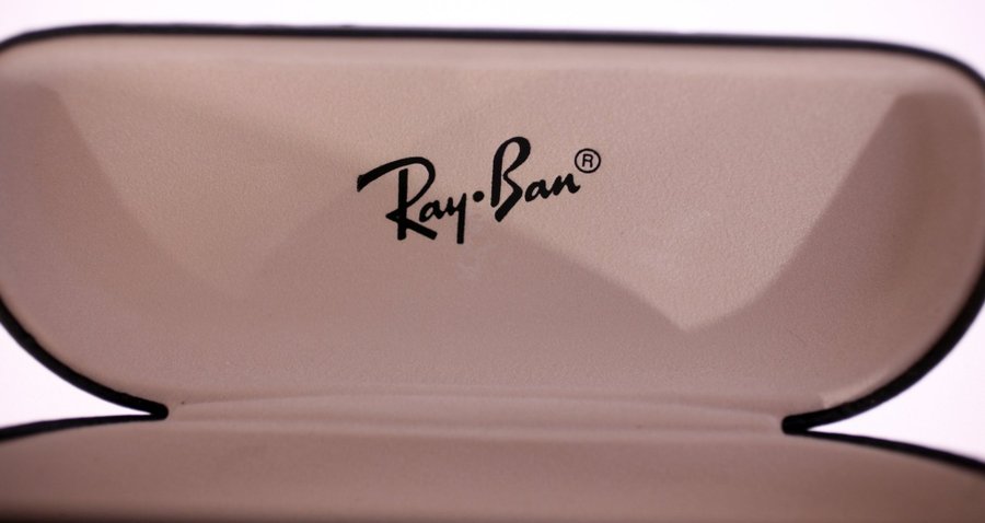 Ray-Ban black leather covered hard case for sunglasses-circa 1990s-Weight 92g