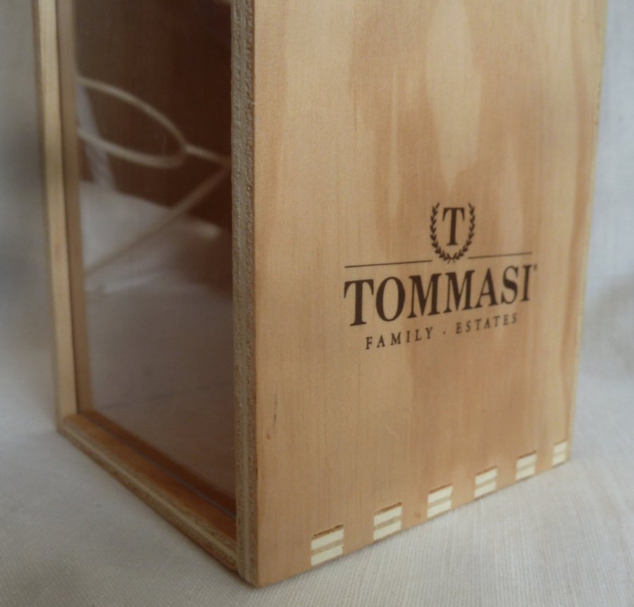Tommasi Trälåda Vinlåda Låda i trä Lock av plexiglas H 33cm