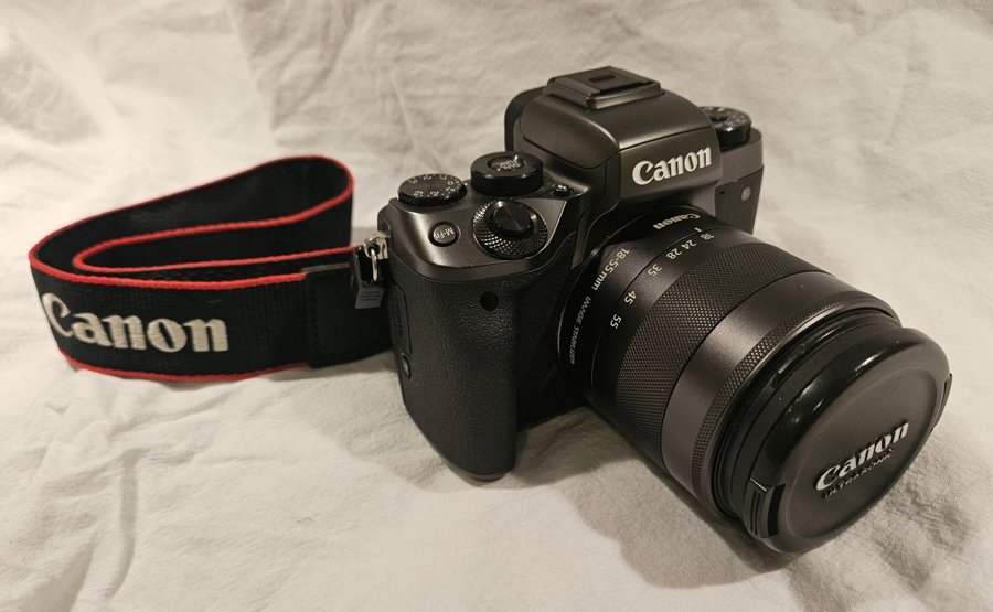 Canon EOS M5 i originalförpackning