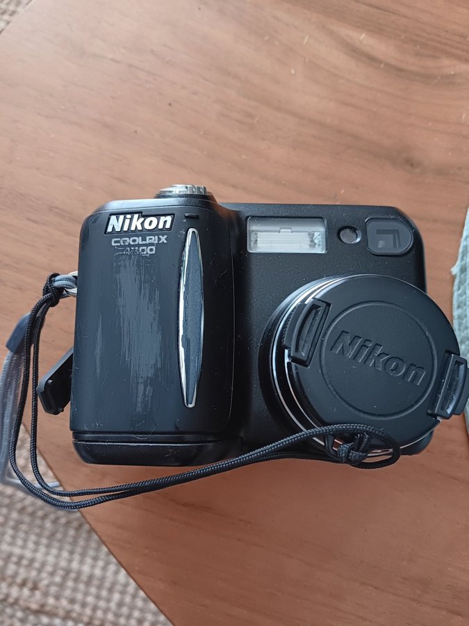 Nikon Coolpix 4300 Digitalkamera