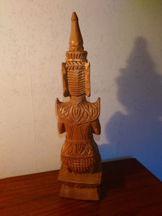 Trä buddha staty asien figur figurin brun