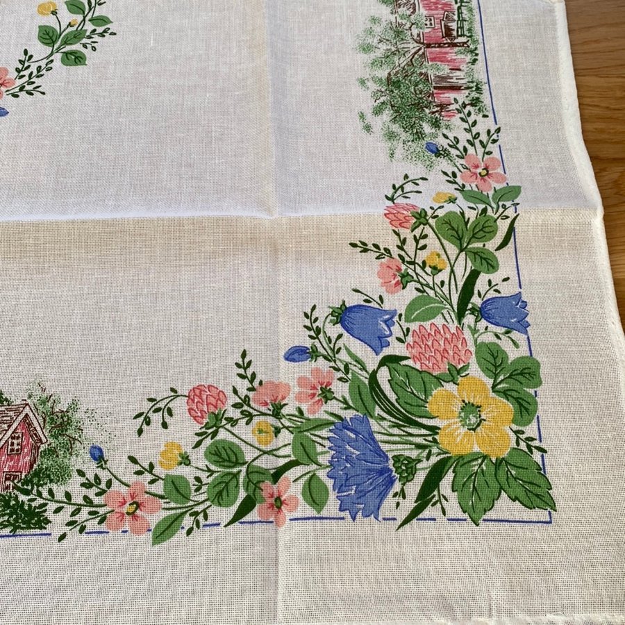 Vintage somrig tryckt bordsduk blommönster