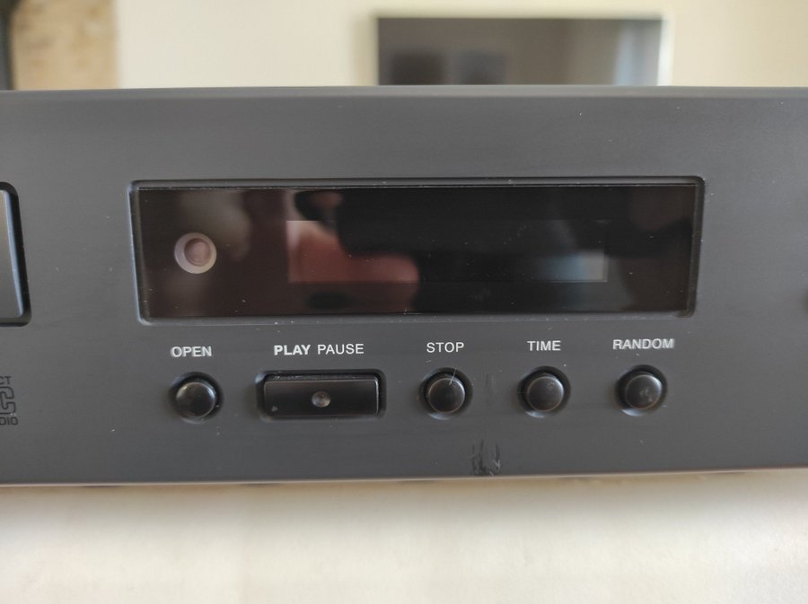 NAD 512 CD player