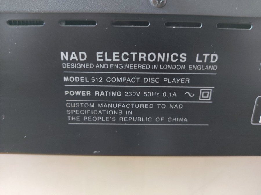 NAD 512 CD player