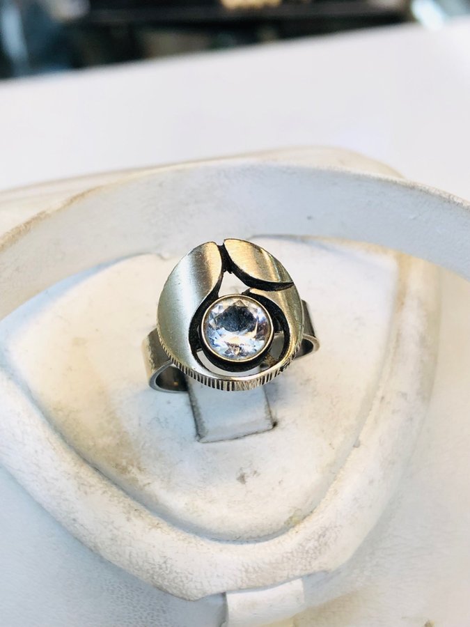 Karl Laine silver ring