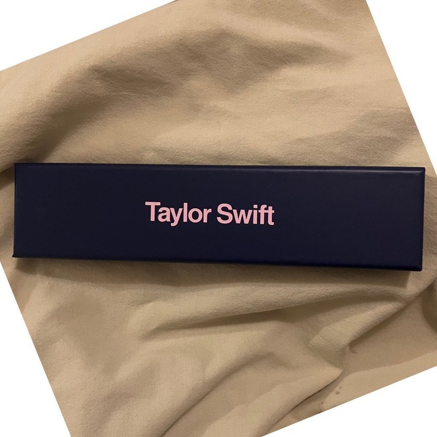 Taylor Swift ask jewellery box (armband bracelet)
