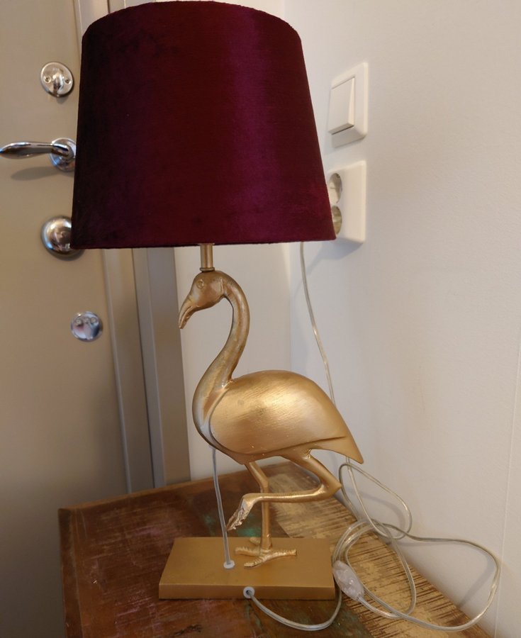 Elegant flamingo bordslampa guld sammets skärm mkt fint skick