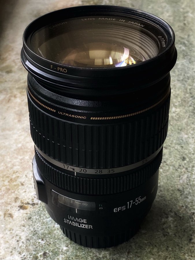 Canon EFS 17-55mm f/28 IS