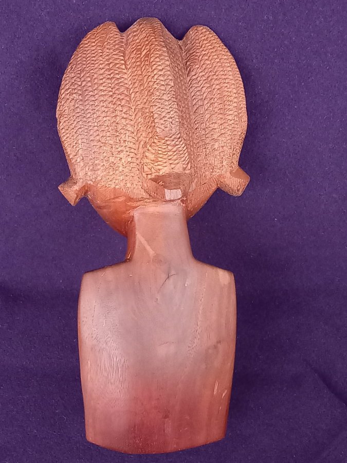 African vintage wood carving / sculpture female bust
