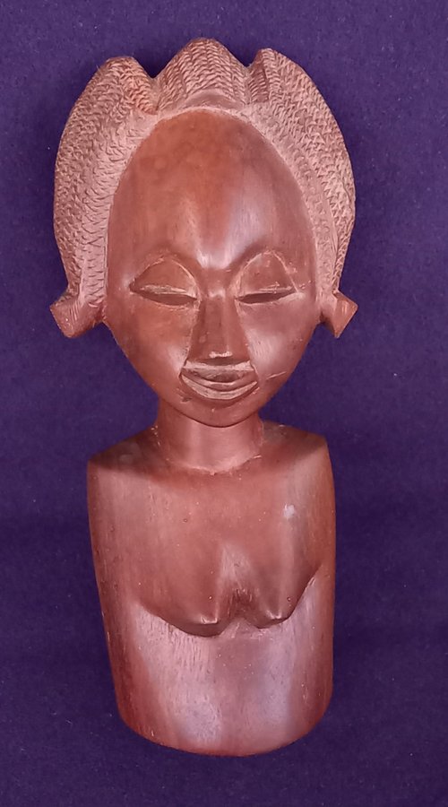 African vintage wood carving / sculpture female bust