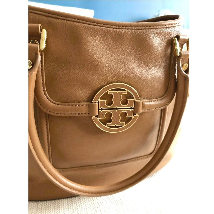 Tory Burch hobo bag