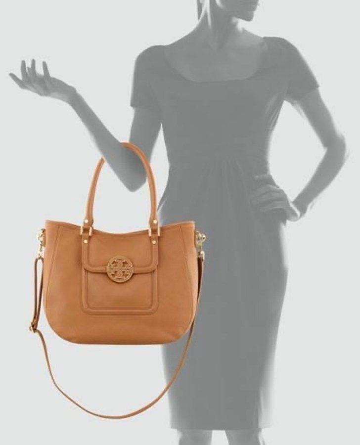 Tory Burch hobo bag