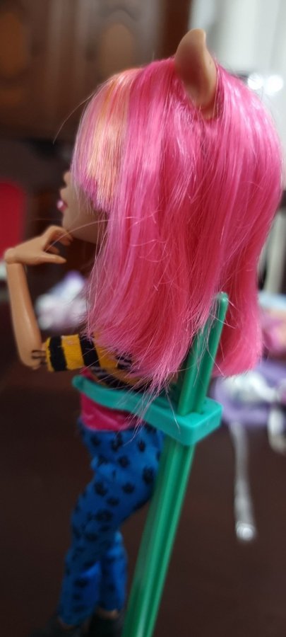 Monster high - wolf pack - howleen