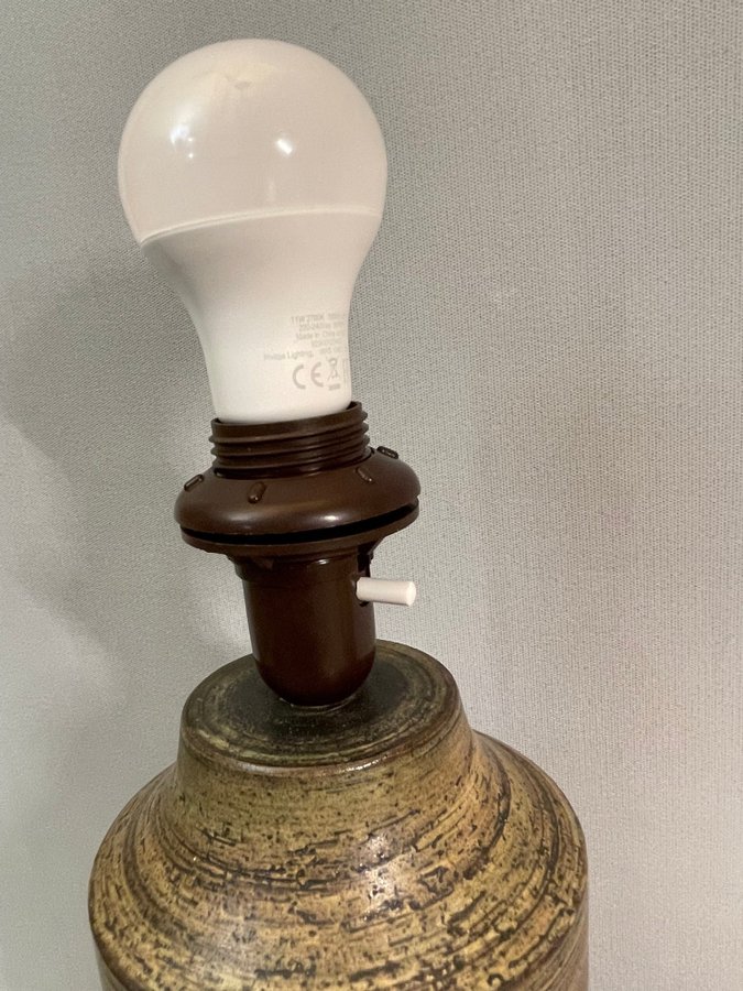 Bordslampa i keramik Guldkroken Hjo 1900-talets andra hälft