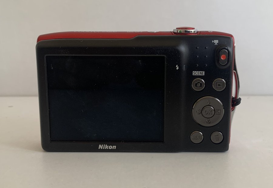 Nikon Coolpix S3200 - 16 megapixel digitalkamera
