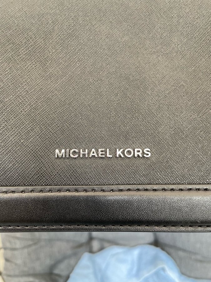 Michael Kors Large Fullflip Chain Crossbody Bag