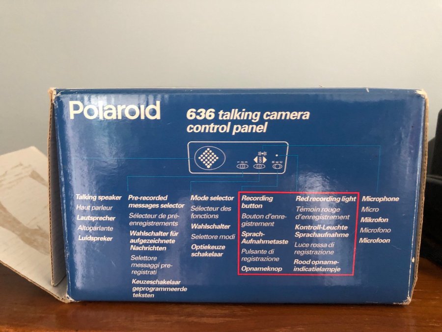 Polaroid 636 Talking Camera