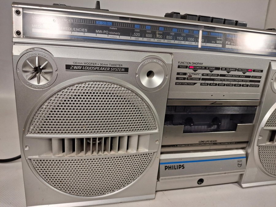 PHILIPS Kassettbandspelare Radio Ghetto blaster bergsprängare boombox retro