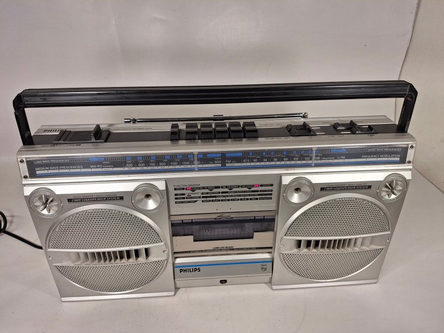 PHILIPS Kassettbandspelare Radio Ghetto blaster bergsprängare boombox retro