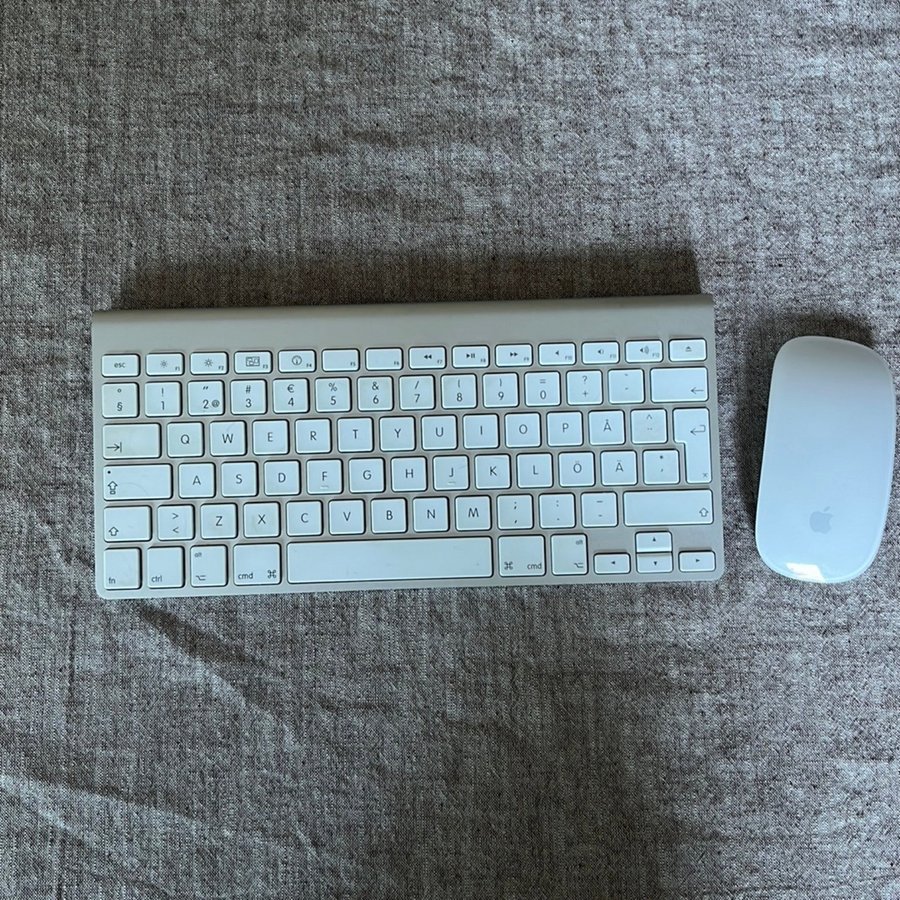 Apple Magic Keyboard  Magic Mouse