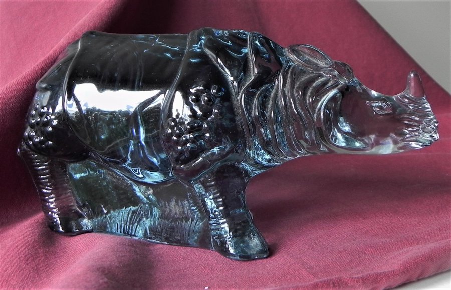 Glasfigur noshörning - Svenska Glas 1984 - World Wildlife Fund