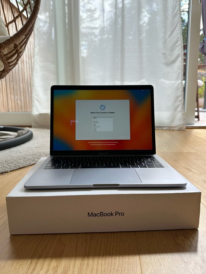 Macbook Pro 16GB Ram · 256GB SSD · 13'' · 2017