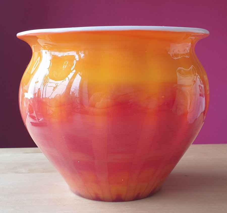 Elme glasbruk Stor fin orange glas urna ytterfoder vas retro