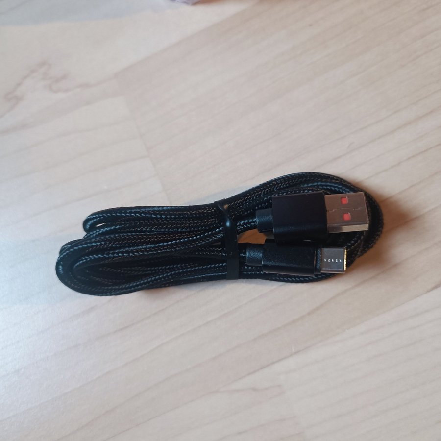 15 m USB-C kabel Svart flätad