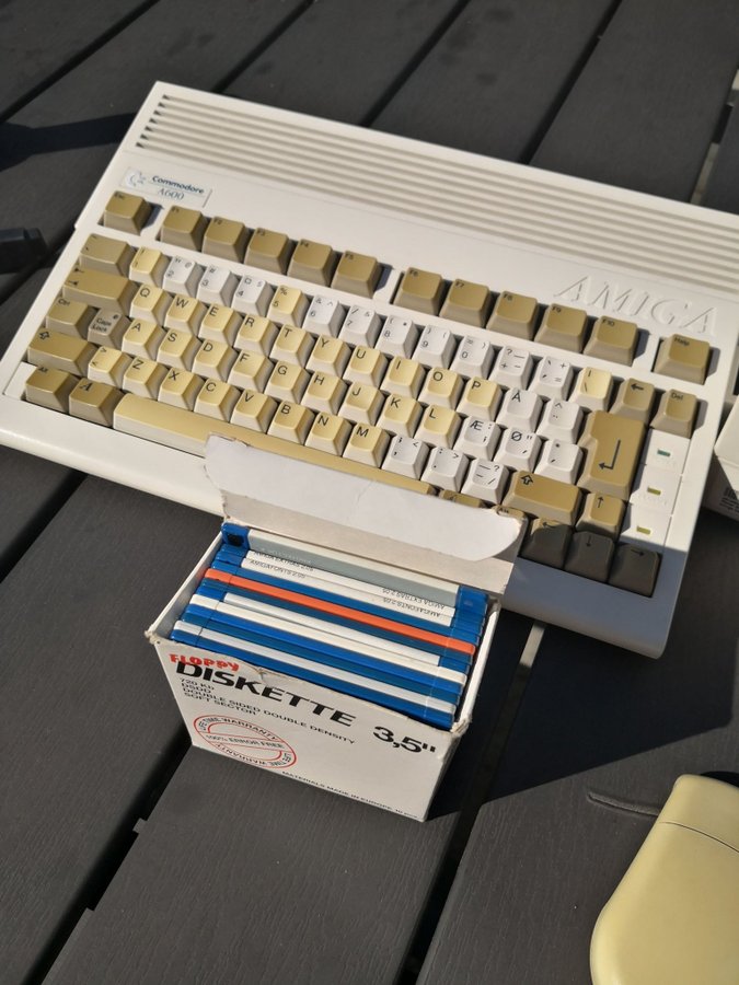 Amiga 600 plugplay