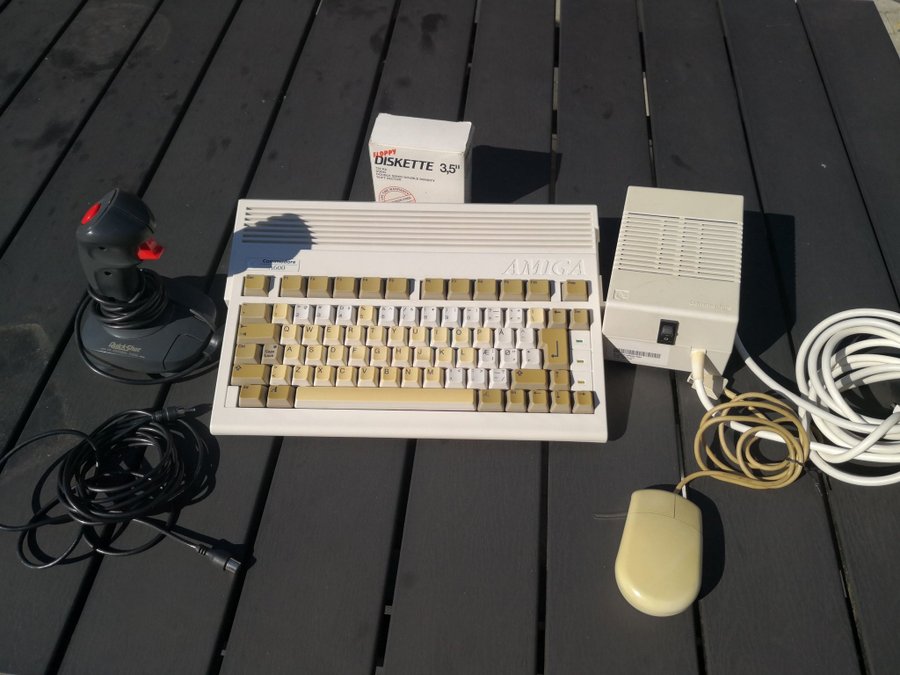 Amiga 600 plugplay