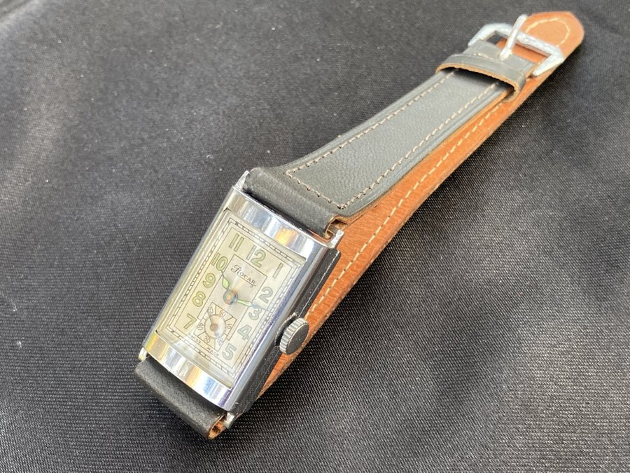 Vintage Rocar Art Deco Men rectangular Wristwatch watch 1935