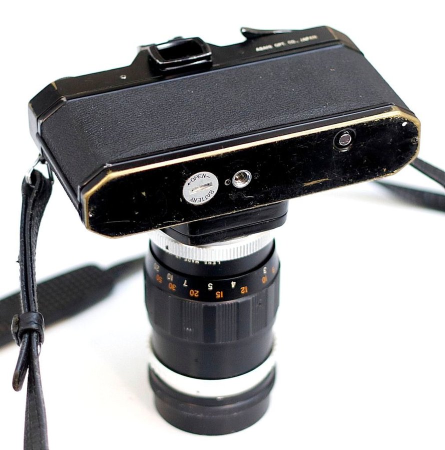Kamera Pentax Spotmatic SP II objektiv Minetar 1:35 f=135 mm och Asahi bälg