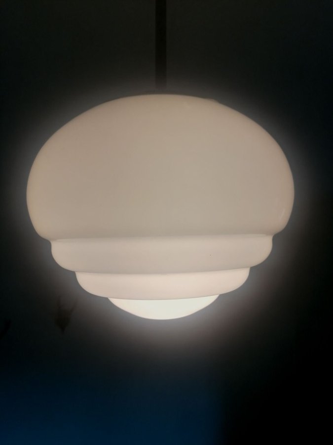 Takpendel Art deco Lampa Opalglas Bikupan 40 50-tal Retro