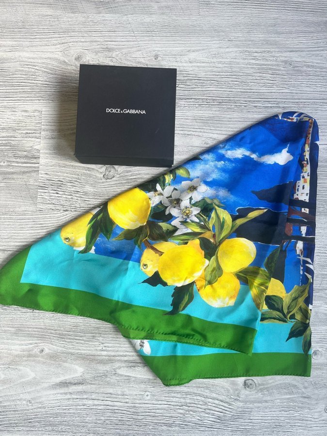 DolceGabbana sjal halsduk scarves silke designer