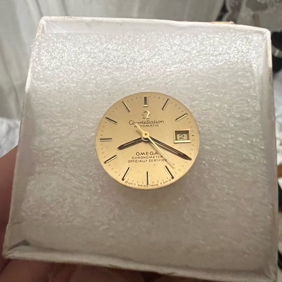 Prissänkt)Omega constellation autometic Ref 568-011/tavla gold 18k med urverk