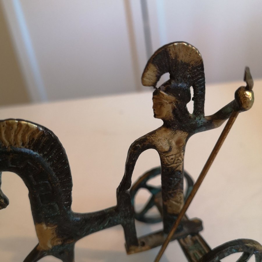 Vintage brons/mässing grekisk chariot med gudinnan Athena