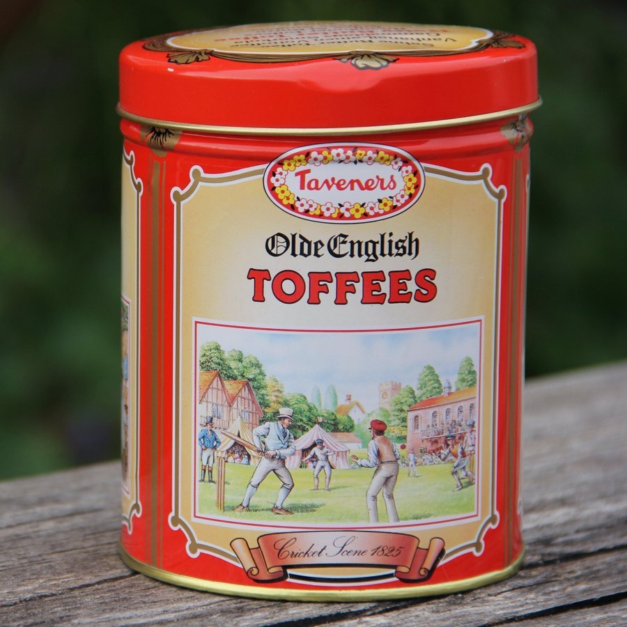 Olde English Toffees Taveners plåtburk godisburk burk plåt retro förvaring