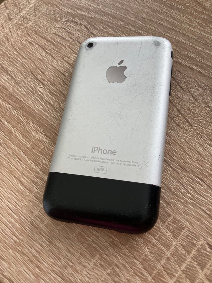 Apple iPhone 2G 8GB