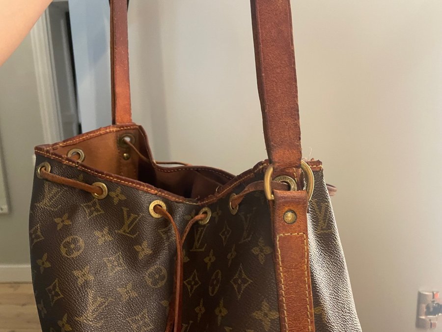 Louis Vuitton Väska Petit Noé