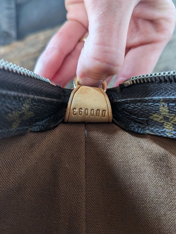 Vintage Louis Vuitton Cabas Mezzo Tote Bag