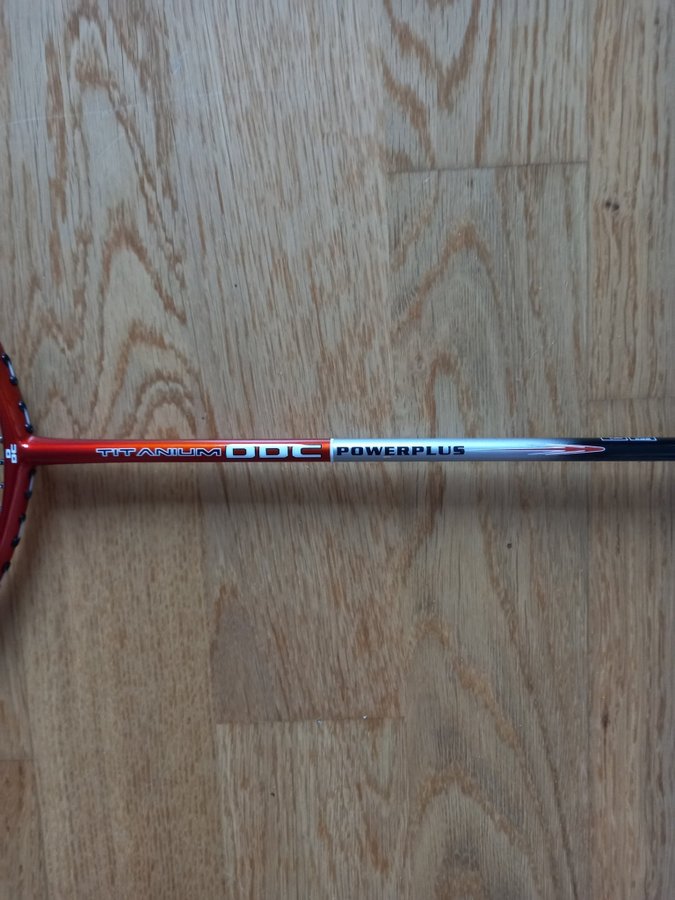 Badminton racket DDC titanium power plus OBS !! Nytt