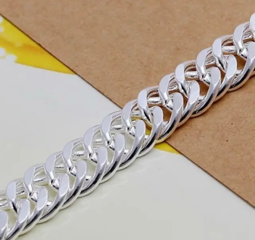 Helt Nytt: Fint Armband pläterad med äkta silver 925