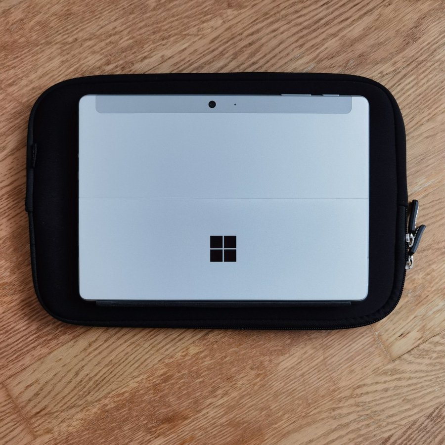 NY Surface Go2 10" Core m3 128GB 8GB Platina Windows 11 Pro