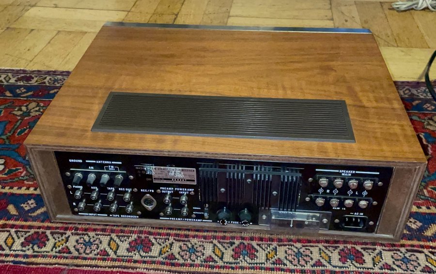 Sony STR-6046 Receiver